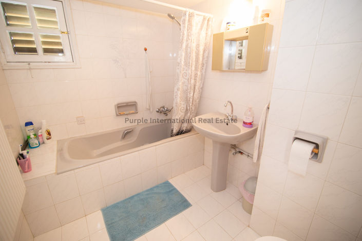 Image No.10-Villa de 4 chambres à vendre à Larnaca