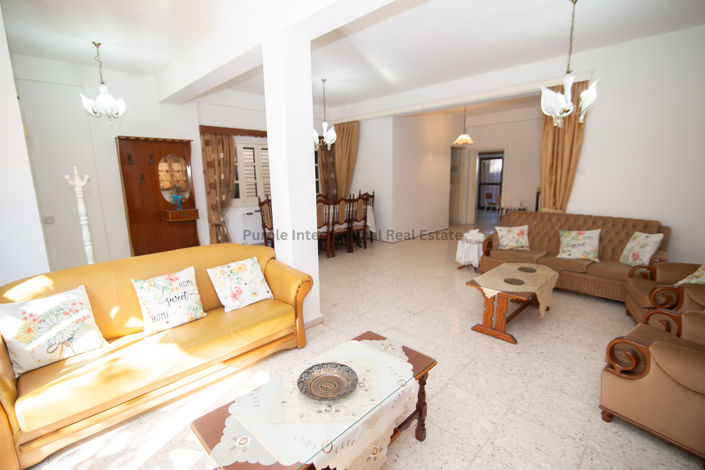 Image No.8-Villa de 4 chambres à vendre à Larnaca
