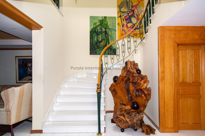 Image No.26-5 Bed Villa for sale