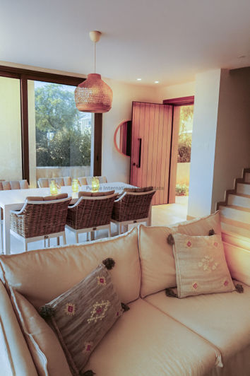 Image No.5-5 Bed Villa for sale