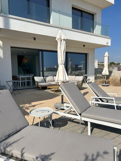 Image No.9-5 Bed Villa for sale