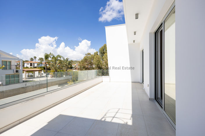 Image No.22-5 Bed Villa for sale
