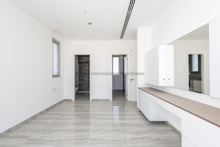 Image No.24-5 Bed Villa for sale