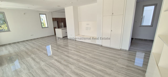 Image No.6-5 Bed Villa for sale