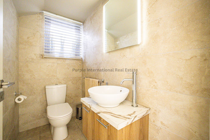 Image No.24-7 Bed Villa for sale