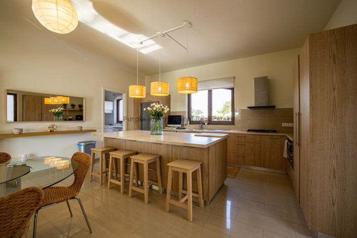 Image No.6-7 Bed Villa for sale