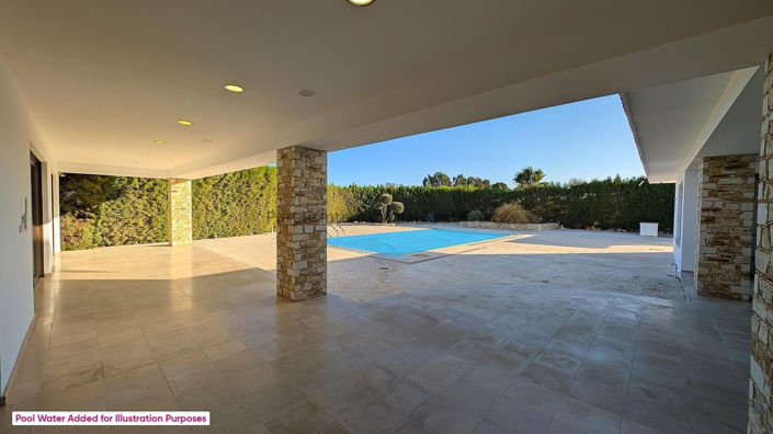 Image No.44-6 Bed House for sale