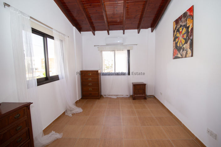 Image No.19-3 Bed Villa for sale