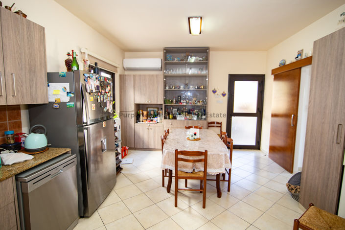 Image No.14-3 Bed Villa for sale