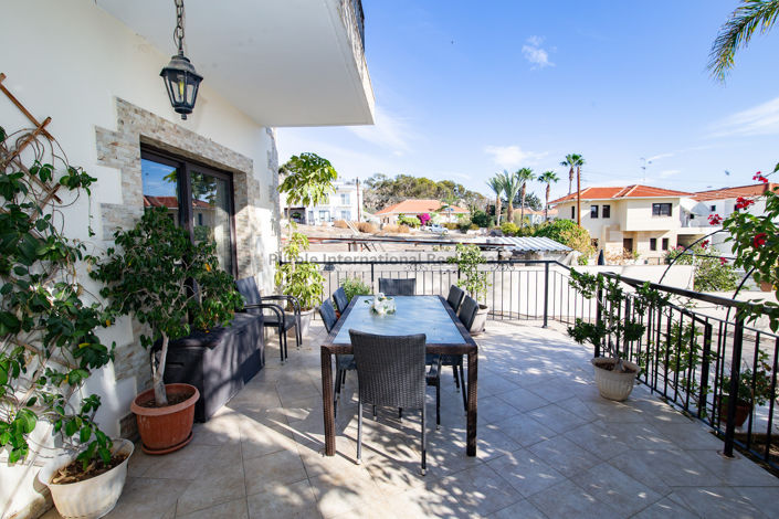 Image No.22-3 Bed Villa for sale