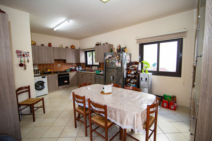 Image No.3-3 Bed Villa for sale