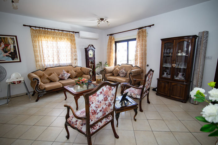 Image No.9-3 Bed Villa for sale