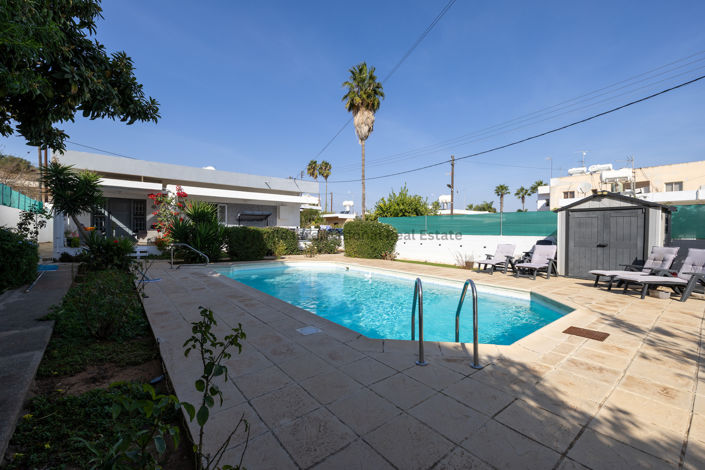 Image No.31-3 Bed Bungalow for sale