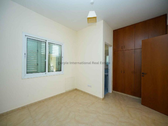 Image No.9-2 Bed Villa for sale