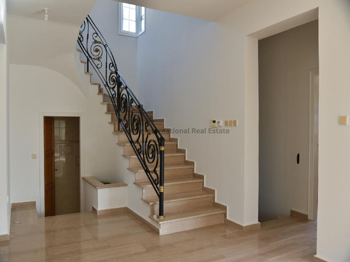 Image No.11-4 Bed Villa for sale