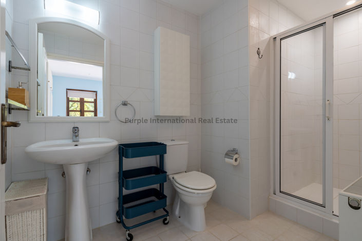 Image No.31-8 Bed Villa for sale