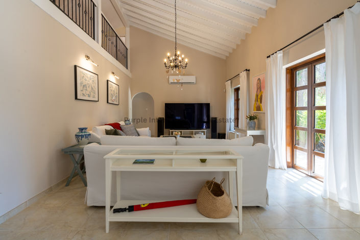 Image No.7-8 Bed Villa for sale