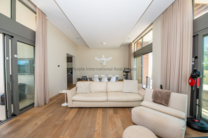 Image No.10-3 Bed Bungalow for sale