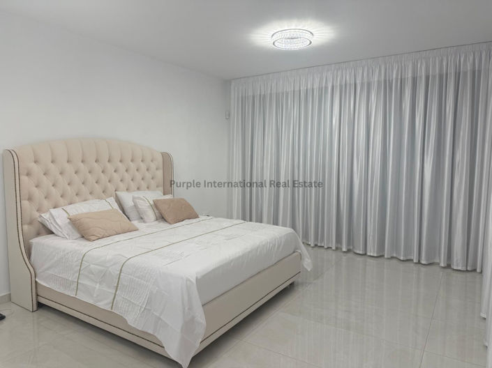 Image No.22-4 Bed Villa for sale