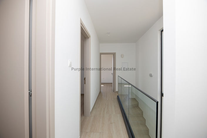 Image No.12-5 Bed Villa for sale