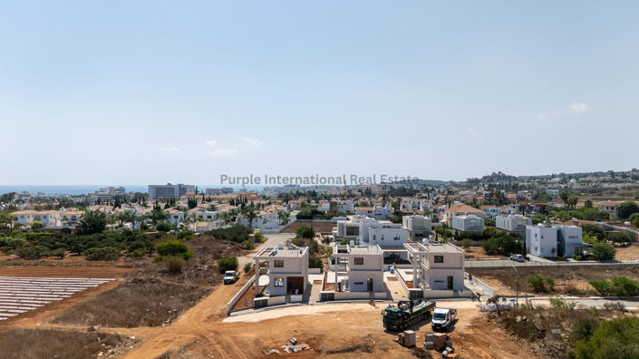 Image No.27-5 Bed Villa for sale