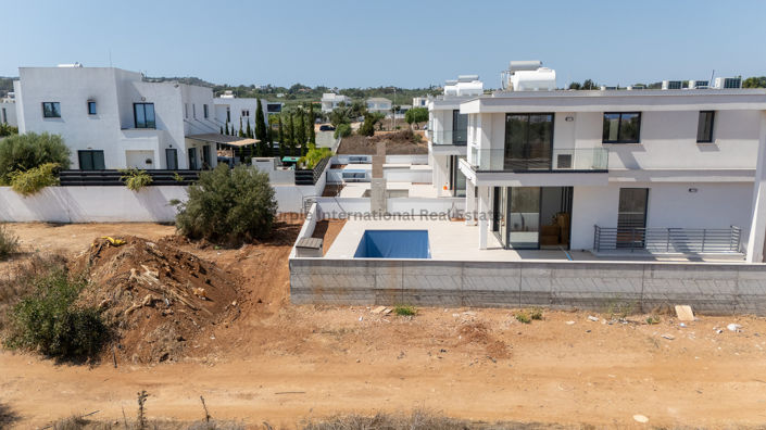 Image No.8-5 Bed Villa for sale