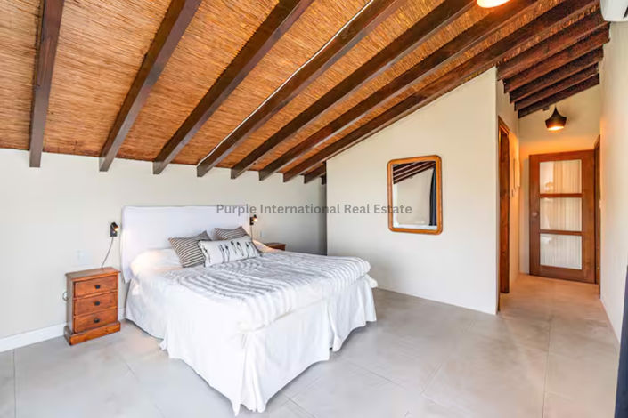 Image No.21-5 Bed Villa for sale