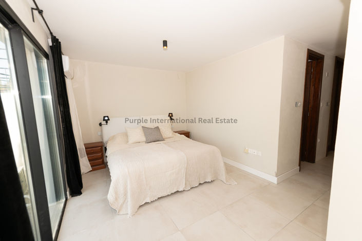Image No.27-5 Bed Villa for sale