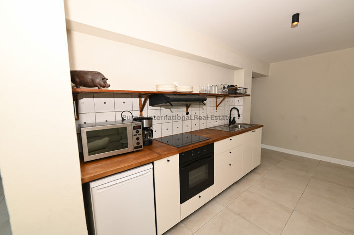 Image No.30-5 Bed Villa for sale