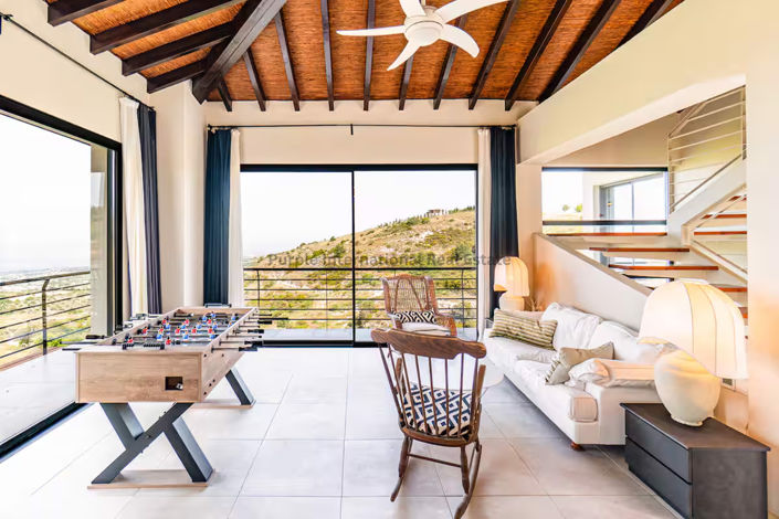 Image No.9-5 Bed Villa for sale