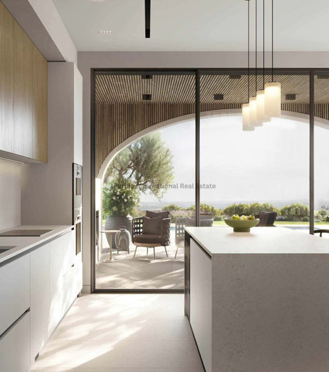 Image No.4-4 Bed Villa for sale