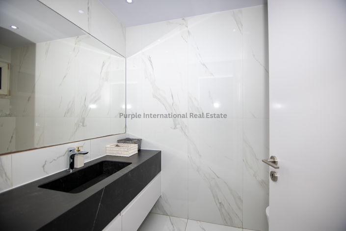 Image No.14-5 Bed Villa for sale