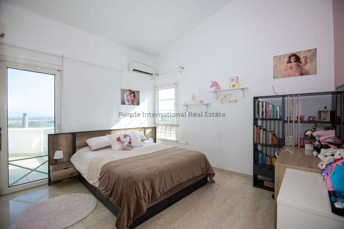 Image No.26-5 Bed Villa for sale