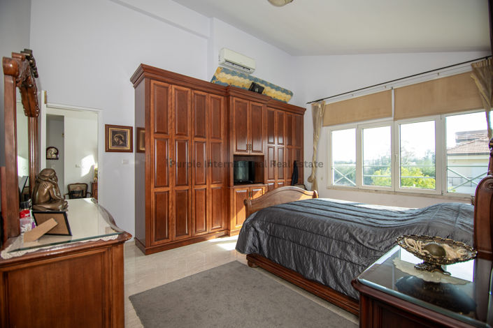 Image No.29-5 Bed Villa for sale