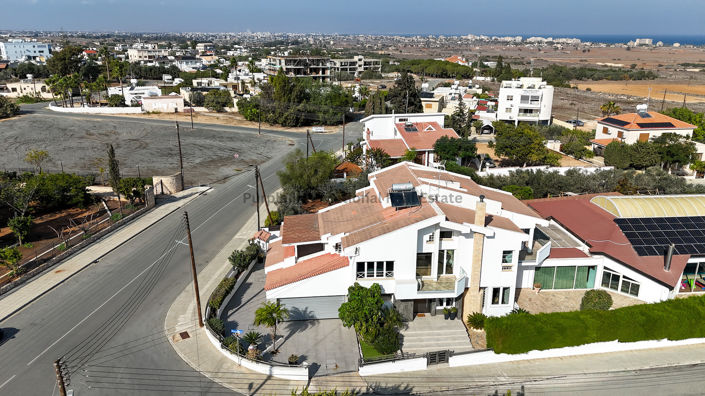 Image No.35-5 Bed Villa for sale