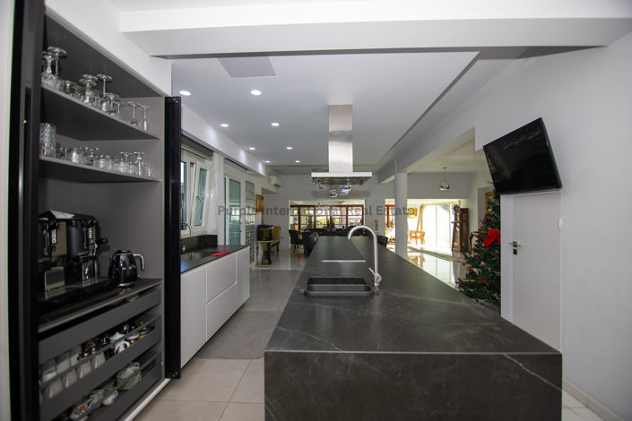 Image No.8-5 Bed Villa for sale