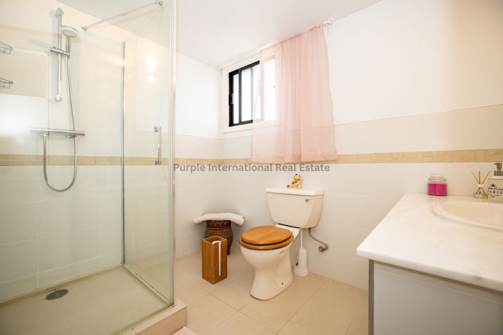 Image No.23-4 Bed Villa for sale