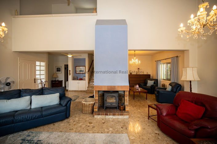 Image No.29-4 Bed Villa for sale