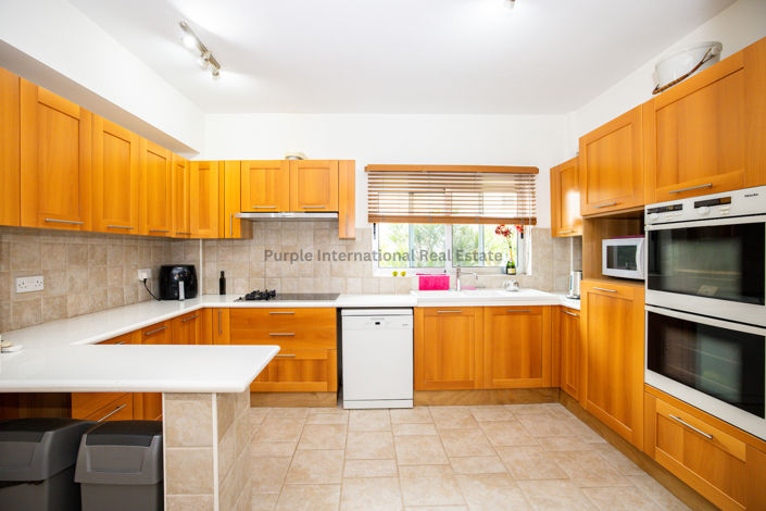 Image No.4-4 Bed Villa for sale