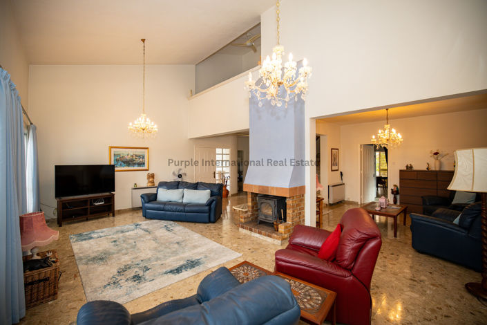 Image No.9-4 Bed Villa for sale