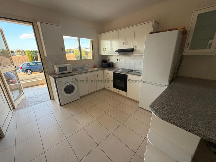 Image No.3-Appartement de 2 chambres à vendre à Tombs of the Kings