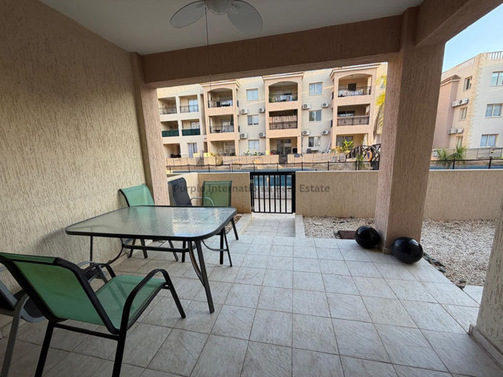 Image No.4-Appartement de 2 chambres à vendre à Tombs of the Kings