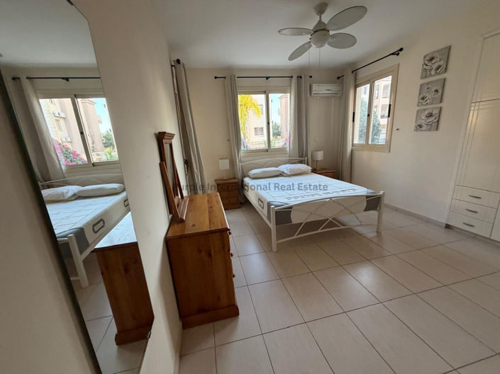 Image No.5-Appartement de 2 chambres à vendre à Tombs of the Kings