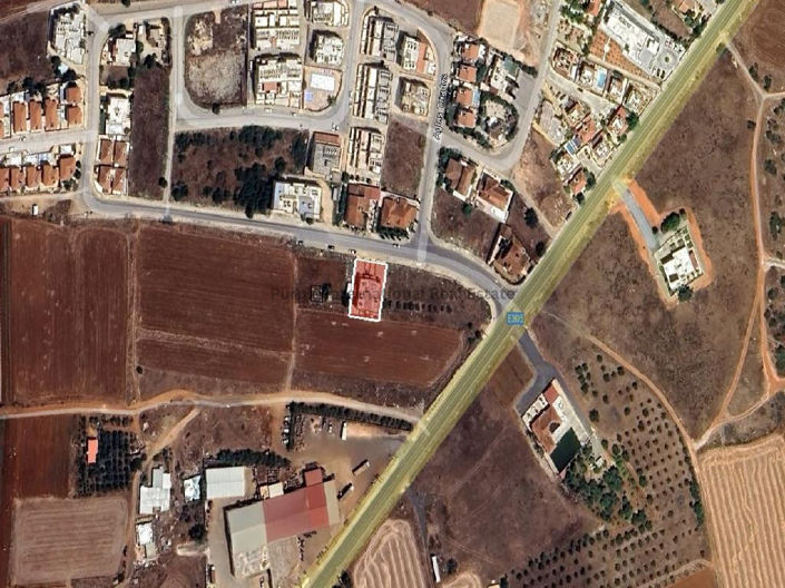 Image No.13-3 Bed Townhouse for sale