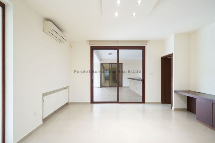 Image No.5-6 Bed Villa for sale