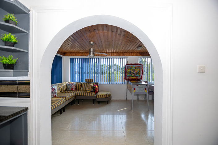 Image No.12-3 Bed House for sale