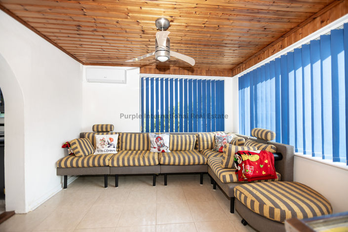 Image No.14-3 Bed House for sale