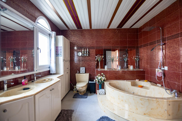 Image No.20-3 Bed House for sale