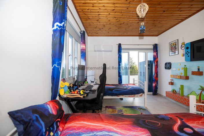 Image No.23-3 Bed House for sale