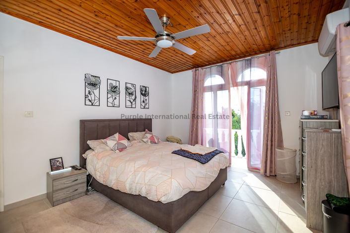 Image No.32-3 Bed House for sale